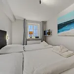 Moin 53 Apartment *
